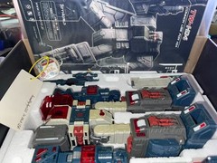 Toyworld TW-H04 Infinitor Fortress Maximus ShipinUSA