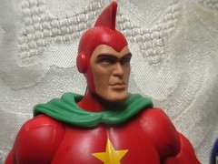 DC Classics Starman Golden Age Validus 6″ Figure With Weapon and Pin