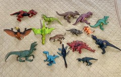 Dinosaur Toy Lot – Several Different Makers- See Description ￼