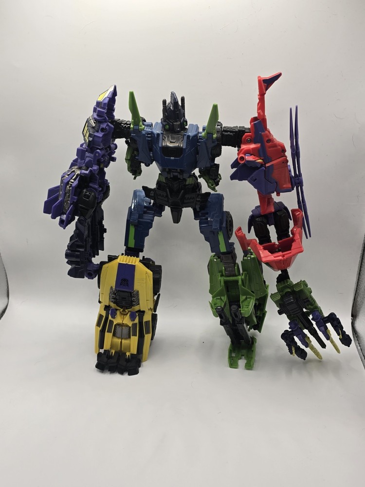 Transformers Generations Fall of Cybertron Bruticus