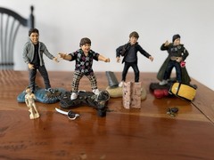 Goonies Action Figure Lot (2007 – Mezco)