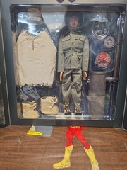 DRAGON (DID) 1/6 WW2 German Infanterie Regiment “Leon Basin” – New/Rare in box