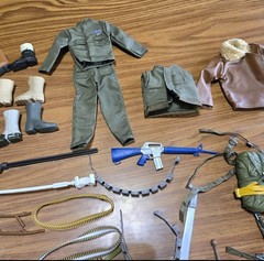 HUGE LOT of VINTAGE GI Joe clothes accessories weapons 108 Pieces