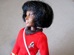 1974- MEGO- ACTION FIGURE- STAR TREK- LT UHURA-ON CARD-8″ VINTAGE TV MOVIE TOY
