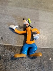 Disney Indonesia goofy toy figure