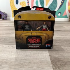 Stranger Things Hopper & Eleven 2 Pack Hunt & Battle Target Exclusive Jazwares