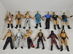 1990’s Lot of 13 Vintage WWF Wrestling ‘Titan Tron’ Action Figures Jakks Pacific