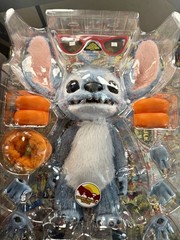 Hot Toys Disney Lilo & Stitch Stitch Life Size MMS815 1/6 Sideshow Disney