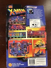 Marvel X-Men Mutant Armor QUICKSILVER Action Figure ToyBiz 1996 BRAND NEW NIB