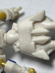 Takara Hasbro Medabots Whitesord Figure 2.5”