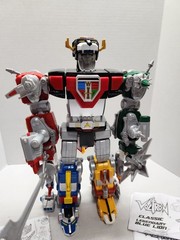 2024 Playmates Classic VOLTRON 40th Anniversary Legendary Series Set of 5 Lions