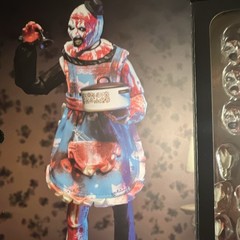 NECA Terrifier 2 Ultimate Action Figure Art the Clown Thanksgiving w/accessories