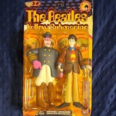 McFarlane Toys The Beatles Yellow Submarine 5 Carded Figures Lot w/Submarine