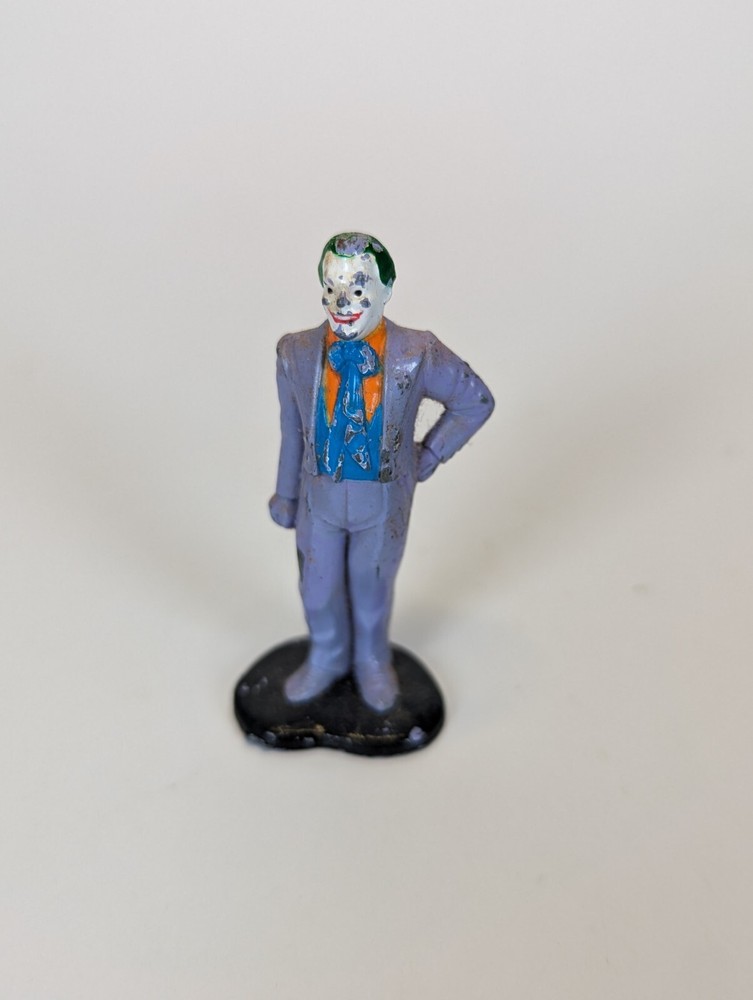 1990 Ertl Die-Cast “THE JOKER” Jack Nicholson 2610A DC Comics 2.25 In