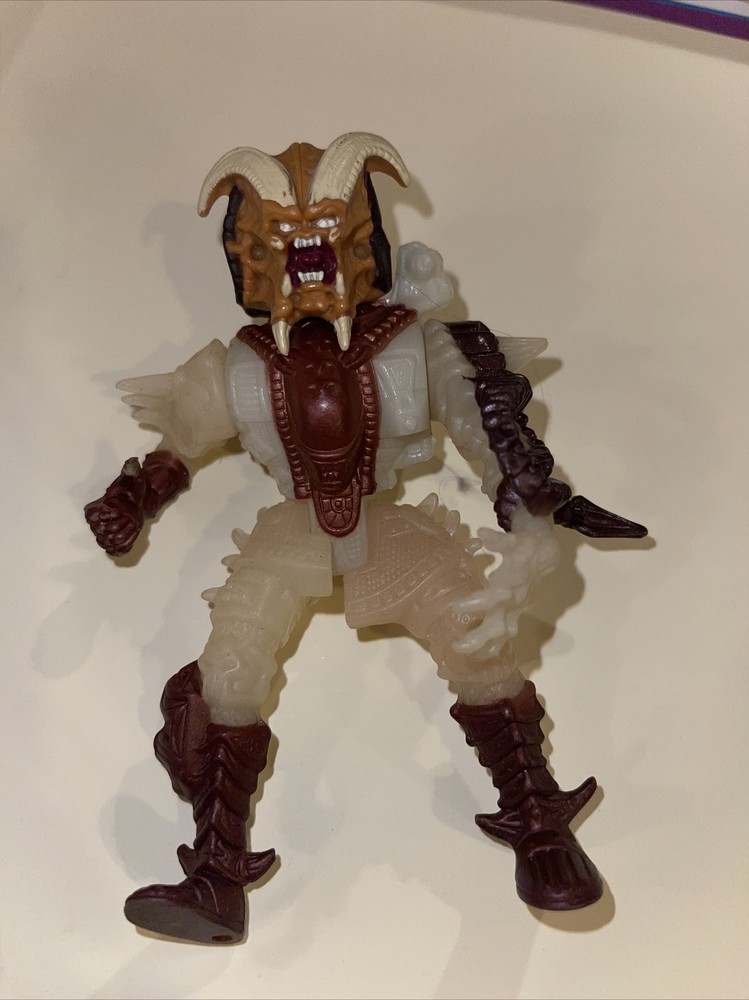 Vintage Kenner Alien VS Predator STALKER AVP Predator 6″ Action Figure 1994
