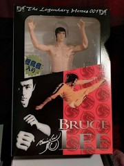 ** RARE HONG KONG LIMITED SPECIAL EDITION – LEGENDARY D1 HEROES BRUCE LEE