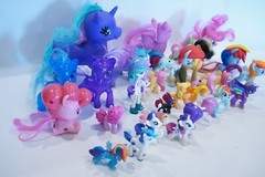 Lot of 30 – My Little Pony MLP – Small to Large Various Figures SHIPS FREE! c15