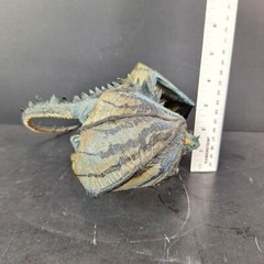 McFarlane Dragons Series 1 Quest for the Lost King Komodo Clan Figure 2005