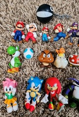 Super Mario, Sonic, Zelda Figures Lot Of 18 Pieces Multiple Sizes AS IS