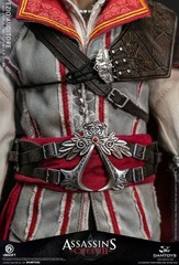 Assassins Creed II Ezio Auditore 1/6 Scale Figure  DAM muscle action body