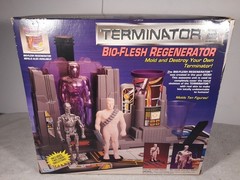 1991 Kenner Terminator 2 Playset Bio-Flesh Regenerator – New Open Box
