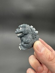 SD Godzilla Finger Puppet Chibi Marukoshi Yutaka Sofubi