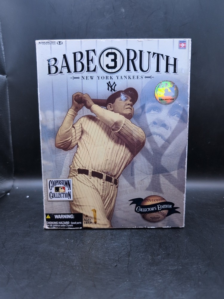 Babe Ruth #3 action figure – McFarlane Cooperstown – NEW YORK YANKEES – Sealed
