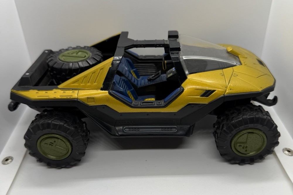 Halo 2 LE Civilian Gold Warthog Hog Vehicle Car Joy Ride Studios GameStop 75715E
