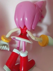 Sonic Figure Amy Rose Toy Island Sonic X Megabot Sonic the Hedgehog 2006 RARE