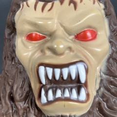 Animal Planet Giant Bigfoot Sasquatch Figure 15 in. Toys R Us With Original Tag