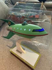 Futurama QMx Master Series, Light-Up Planet Express Ship Figure, with Box
