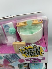 MGA’s MINIVERSE MAKE IT MINI SPA. SERIES 1 SEALED! LOT OF 10! WITH DISPLAY!