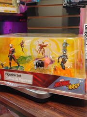 Disney Marvel Ant-Man and The Wasp Figure Play Set CAKE TOPPER 6 pc.NEW IN BOX
