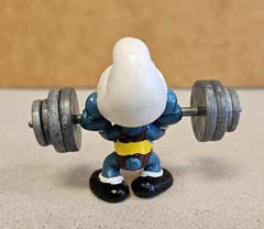 Vintage 1980s Schleich Peyo SMURFS Gym WEIGHTLIFTING Figure