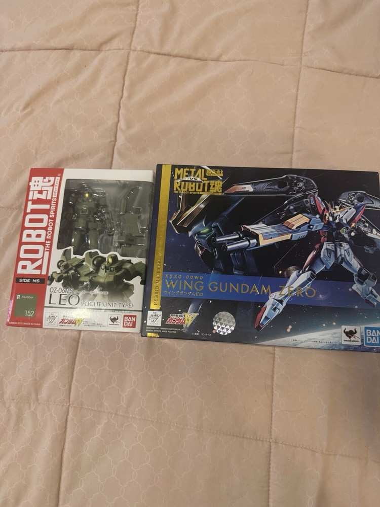 Bandai Metal Robot Spirits Set: Wing Gundam Zero & Leo – Gundam Wing