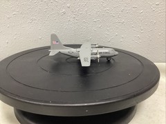 MOTORMAX MODERN JETS C-130 HERCULES 1/100 diecast aircraft AC65267