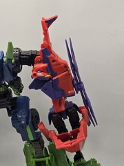 Transformers Generations Fall of Cybertron Bruticus