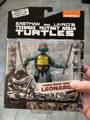Teenage Mutant Ninja Turtles Comic Book Collection 6 Figures W/ Original Box