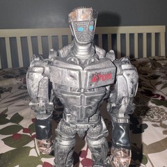 2011 Real Steel Jakks Pacific ATOM 7.5″ Punching Action Figure Loose RARE HTF