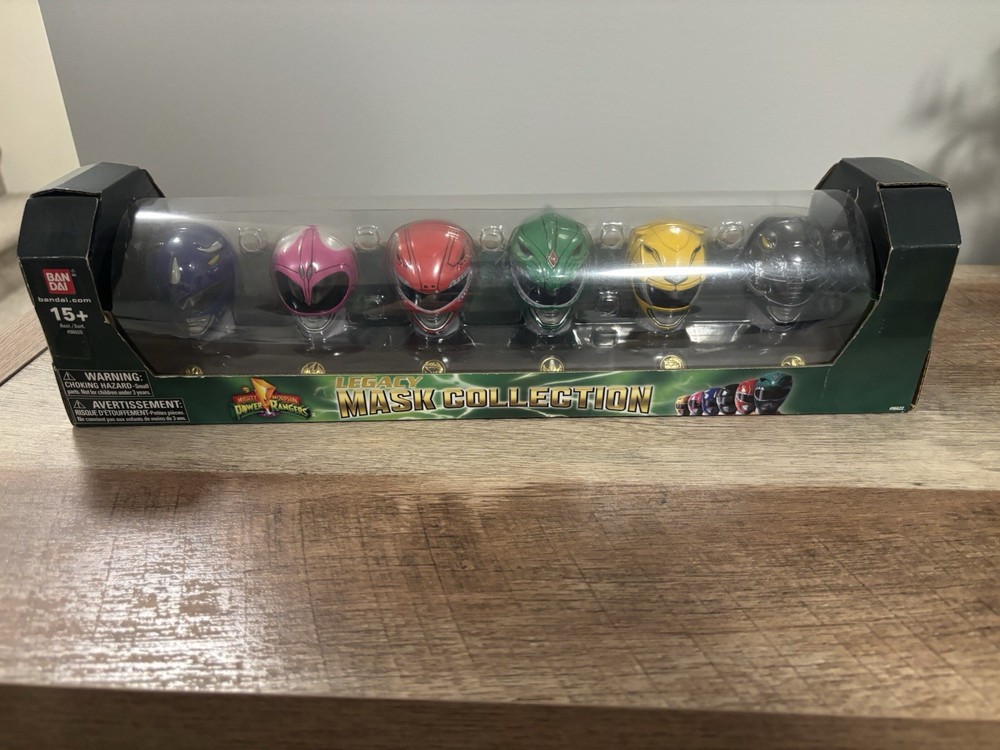 Mighty Morphin Power Rangers Legacy Mask Collection 6 Mask Bandai 2013