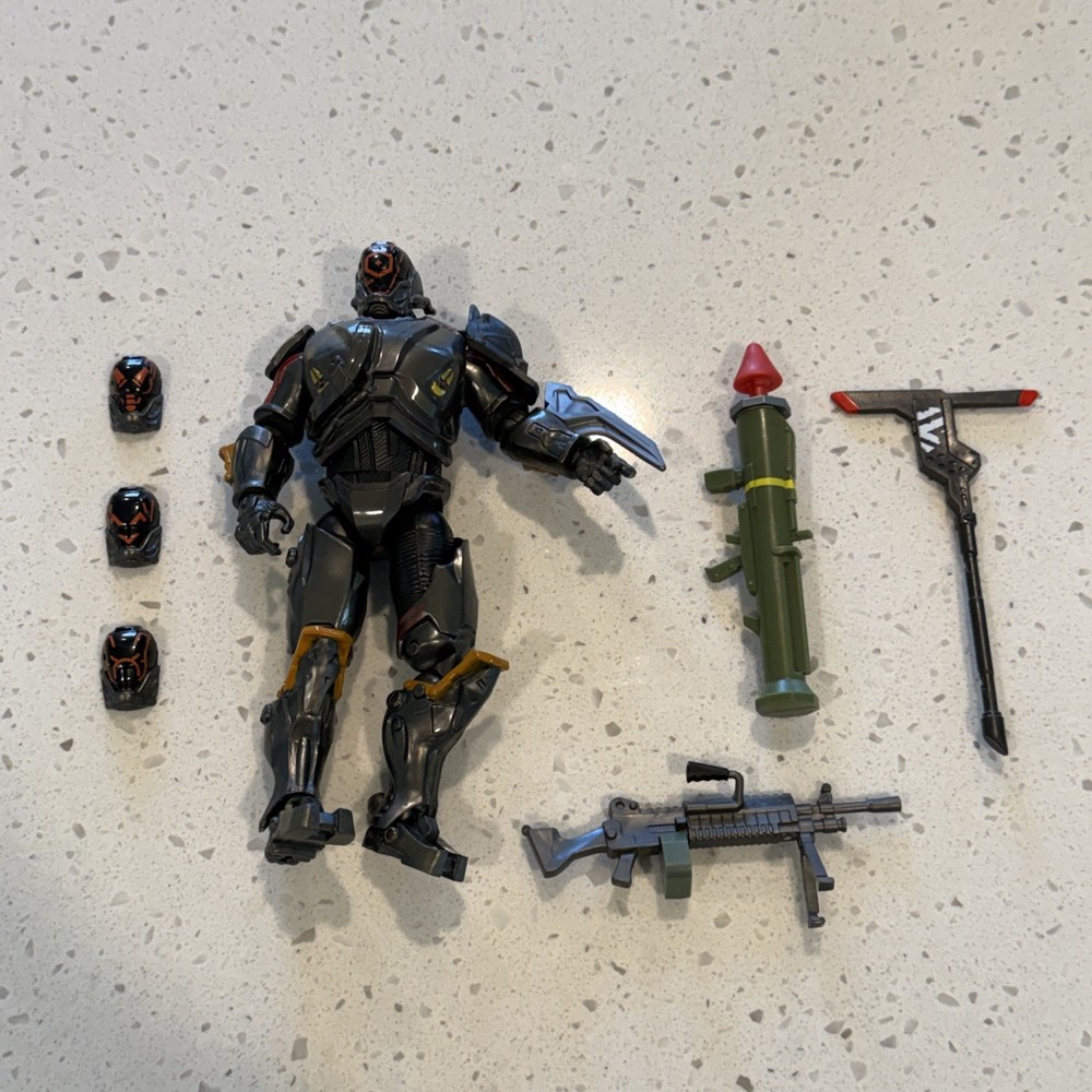 NEW FORTNITE The Scientist BRAWLERS 6″ ACTION FIGURE, WEAPONS Legendary Jazwares