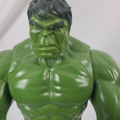 2016 Hasbro Marvel Hulk Action Figure 11″ Incredible Hulk Toy