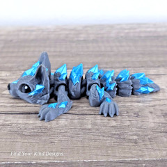 Tiny Crystal Wolf 3D printed articulated 4″ Flexi Fidget Collectible Desk Pet