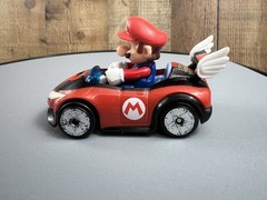 2020 Hot Wheels Mario Kart Mario with Wild Wing Racer