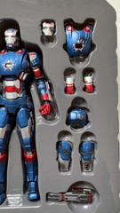 Iron Patriot 1/12 Marvel Iron Man 3 Play Imaginative Super Alloy Die-Cast