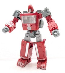 Transformers Siege Ironhide WFC Generations War for Cybertron Figure Hasbro