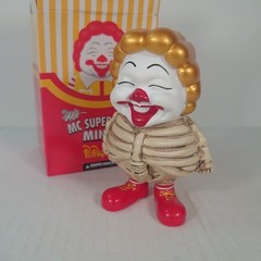 Ron English Popaganda X Secret Base Mc Supersized Bones Gold 4″ S2 Mindstyle