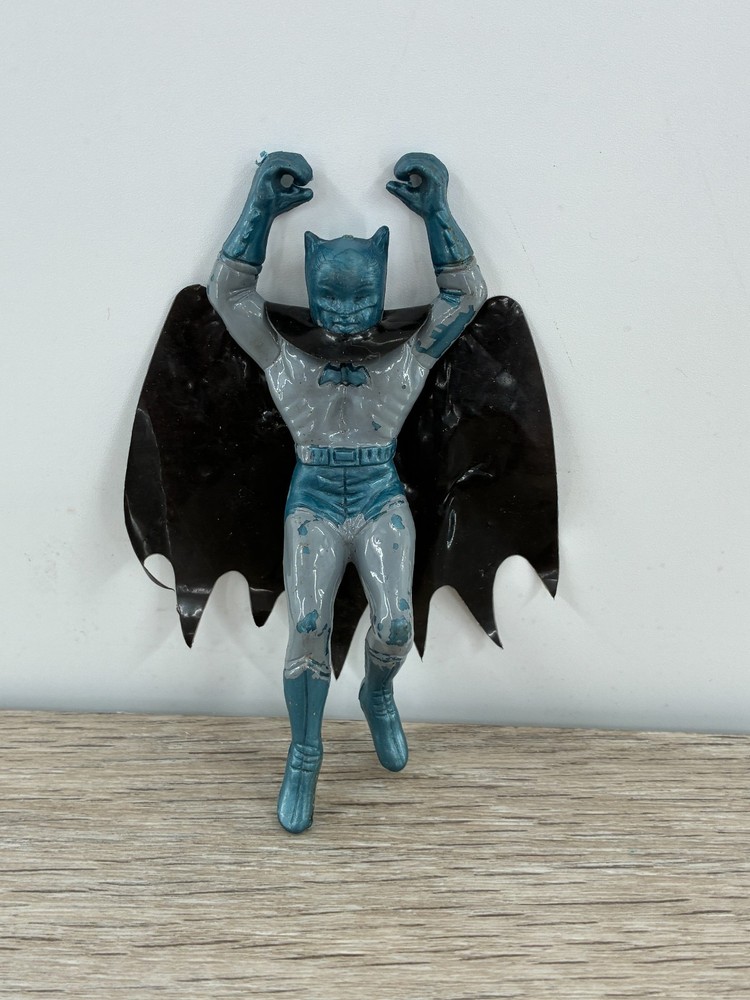 Vintage Batman Action Figure Bat Shoot Parachute Toy 1966 Paratrooper Skydive
