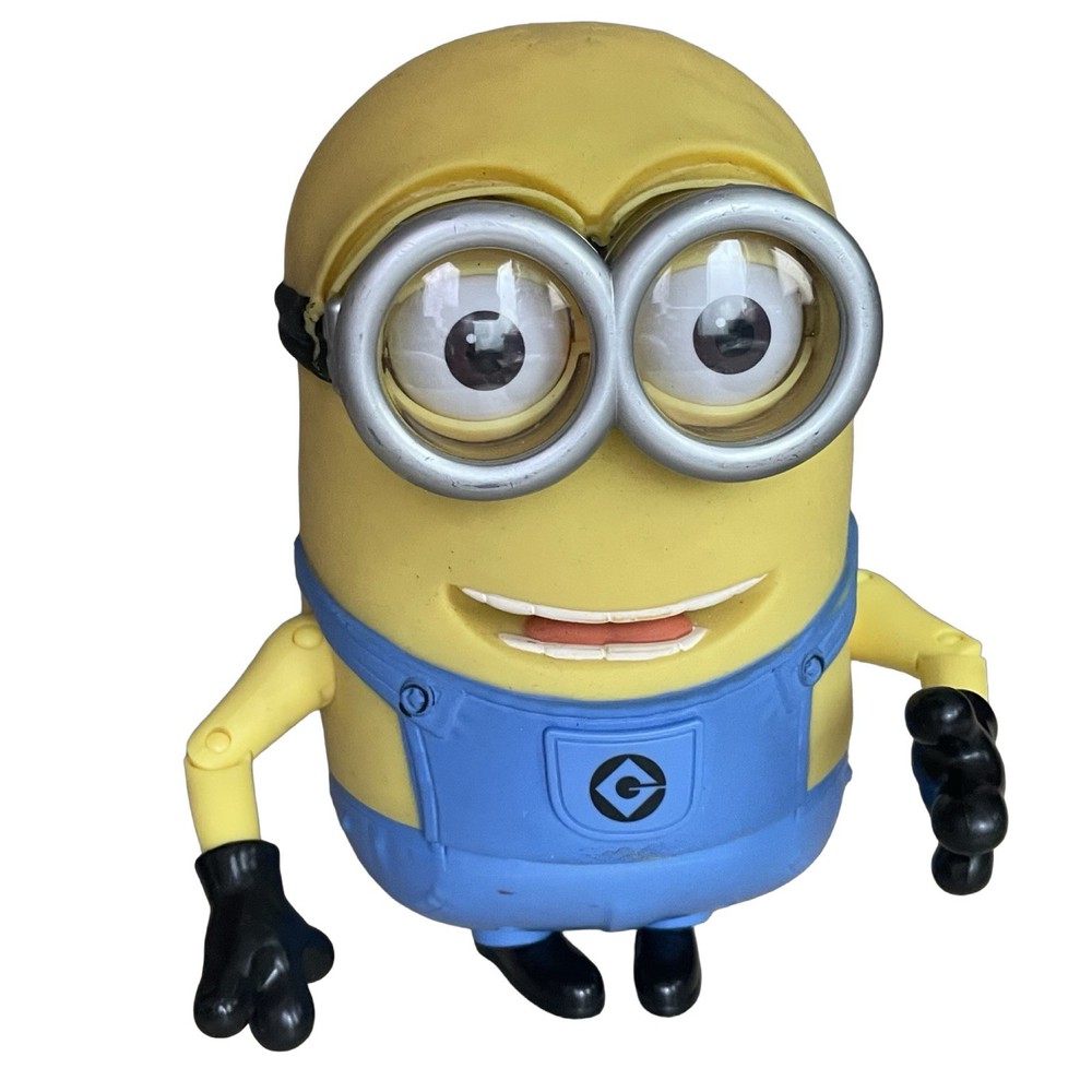 Despicable Me Minion Bob Poseable Arms & Feet Thinkway Toys 7” Talking!