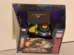 Cosmos Transformers Legacy United Deluxe SEALED G1 Sunbow-Accurate Good Paint
